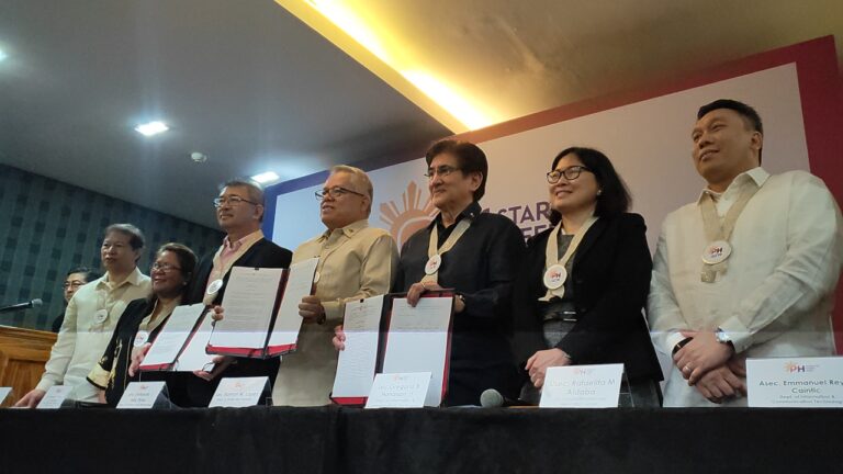 Philippine Startup Week caps off with the signing of the IRR of the innovative startup act