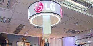 Reasons why someone might consider buying an LG Cord Zero Vacuum