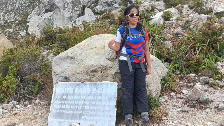 Pinay Cited As The First Visually-Impaired Woman To Climb Mt. Apo